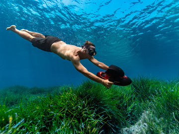 Must-Try Activities for Yacht Vacations: Exciting Water Adventures and the SUBLUE Vapor Underwater Scooter
